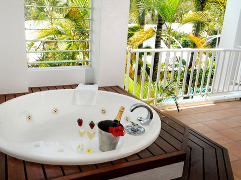 The Reef House Adults Retreat - Enjoy 28 Complimentary Inclusions - Grafton Accommodation 16