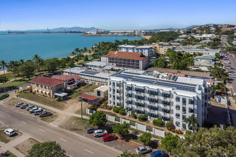 Madison Ocean Breeze Apartments - Grafton Accommodation 3