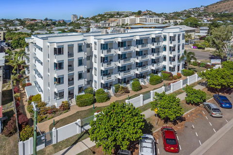 Madison Ocean Breeze Apartments - Grafton Accommodation 1