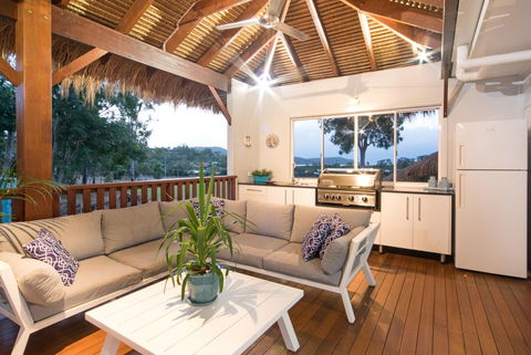 Whitsunday Luxury Homes - Grafton Accommodation 2