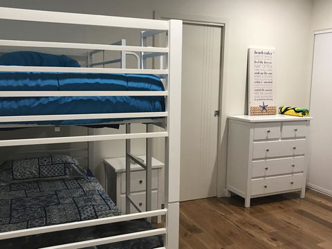 Whitsunday Luxury Homes - Grafton Accommodation 36