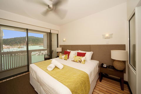 The Boathouse Apartments - Grafton Accommodation 9