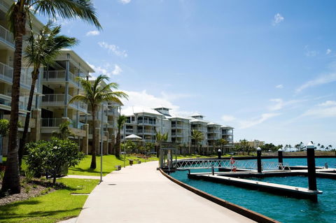 The Boathouse Apartments - Grafton Accommodation 24