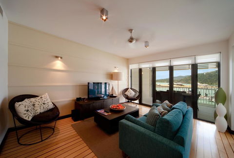 The Boathouse Apartments - Grafton Accommodation 10
