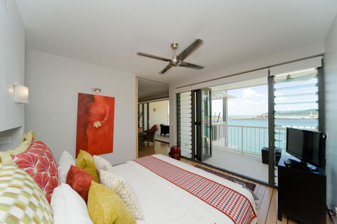 The Boathouse Apartments - Grafton Accommodation 14