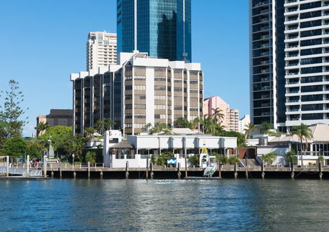 Tiki Hotel Apartments Surfers Paradise - Grafton Accommodation 4