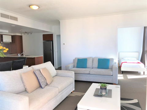 Beach Stay - Ocean & Riverview Resort Chevron Renaissance Central Surfers Paradise - Grafton Accommodation 19