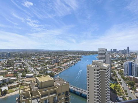 Beach Stay - Ocean & Riverview Resort Chevron Renaissance Central Surfers Paradise - Grafton Accommodation 15