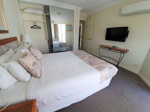 Broadbeach Holiday Apartments - Grafton Accommodation 13