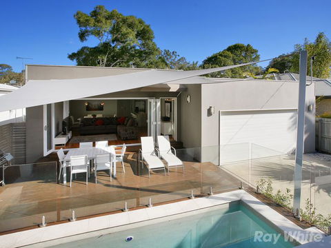 Beach House On Tradewinds Avenue - Grafton Accommodation 1