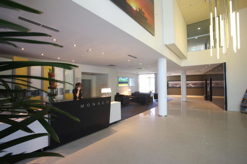 Monaco Caloundra - Grafton Accommodation 4