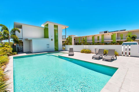 Mackay Oceanside Central Hotel Official - Grafton Accommodation 8