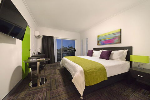 Mackay Oceanside Central Hotel Official - Grafton Accommodation 23