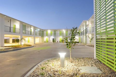 Mackay Oceanside Central Hotel Official - Grafton Accommodation 20