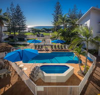 Le Beach Apartments - Grafton Accommodation