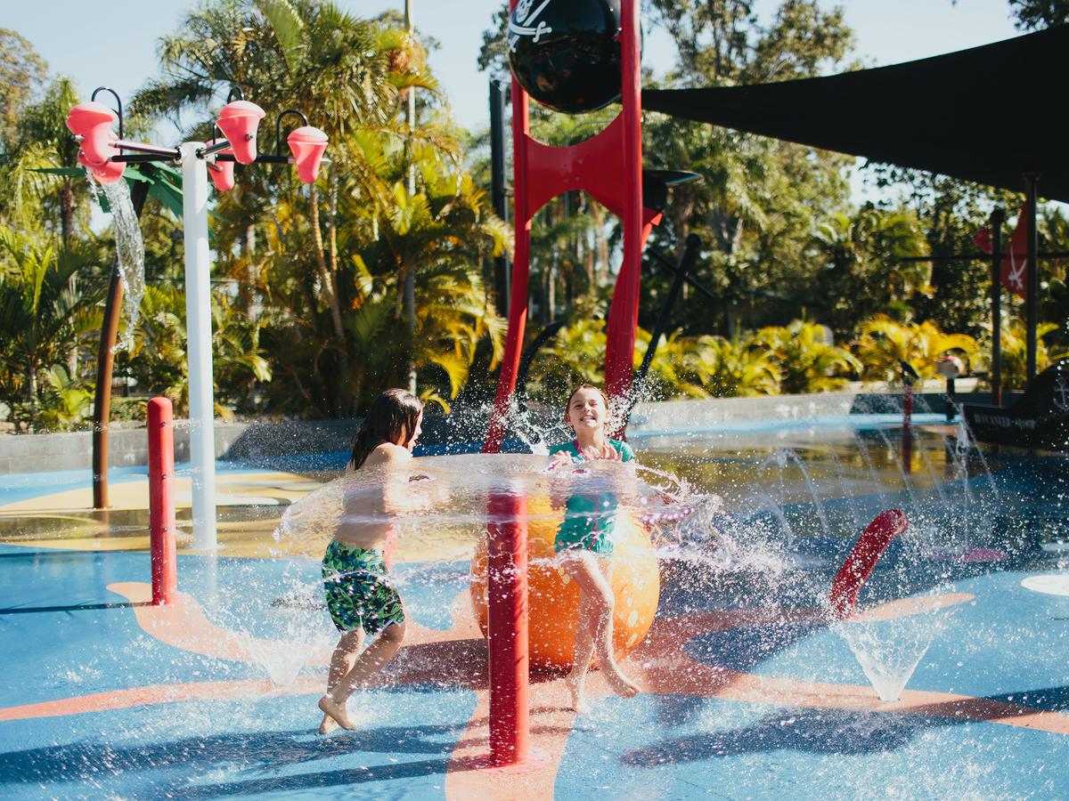 Biggera Waters QLD Grafton Accommodation
