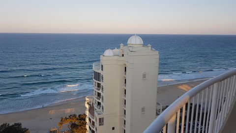 APR Private SUITES MOROC By The Beach - Grafton Accommodation 21
