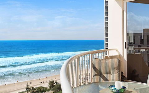 APR Private SUITES MOROC By The Beach - Grafton Accommodation 43