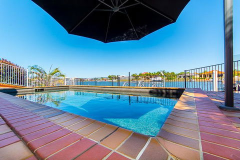 Hepburn Holiday Haven - Grafton Accommodation 24