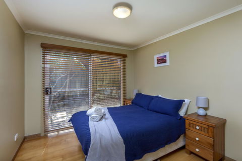 Noosa Beachhouse - Grafton Accommodation 14