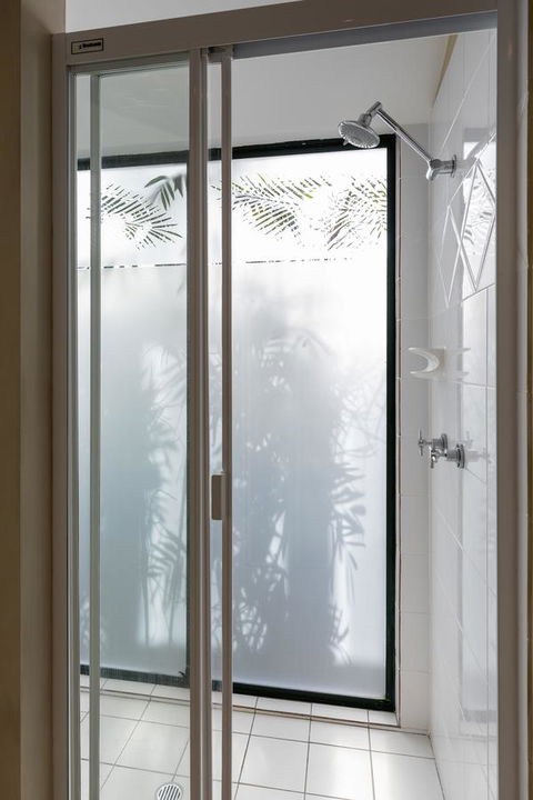 Noosa Beachhouse - Grafton Accommodation 16