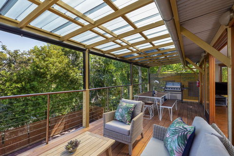 Noosa Beachhouse - Grafton Accommodation 6