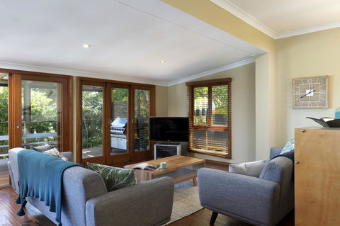 Noosa Beachhouse - Grafton Accommodation 7