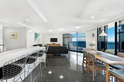 ULTIQA Beach Haven On Broadbeach - Grafton Accommodation 10