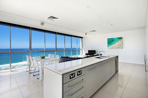 ULTIQA Air On Broadbeach - Grafton Accommodation 1