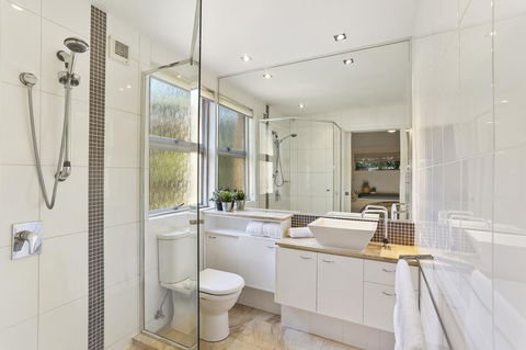 Noosa De Villa - Grafton Accommodation 6