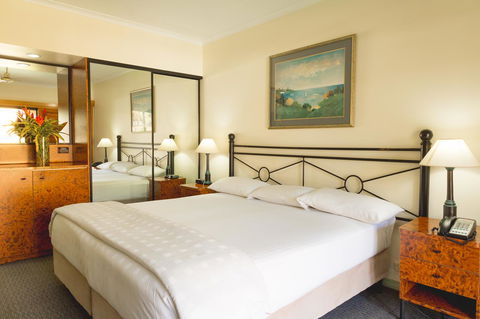 Palm Royale Cairns - Grafton Accommodation 27