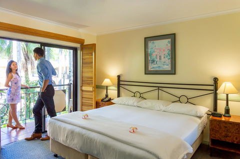 Palm Royale Cairns - Grafton Accommodation 26
