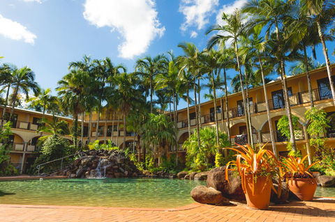 Palm Royale Cairns - Grafton Accommodation 11
