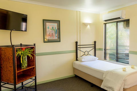 Palm Royale Cairns - Grafton Accommodation 23