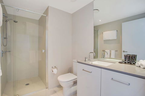 Mantra Circle On Cavill - Grafton Accommodation 24