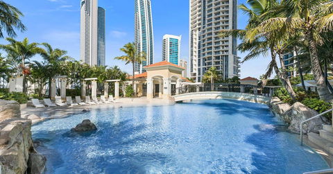 Towers Of Chevron - Private Apartment - Grafton Accommodation 9