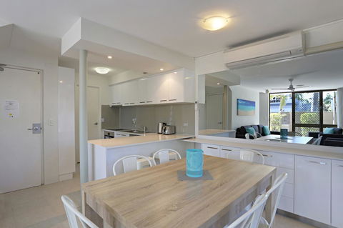 Kananda Beach House - Grafton Accommodation 0