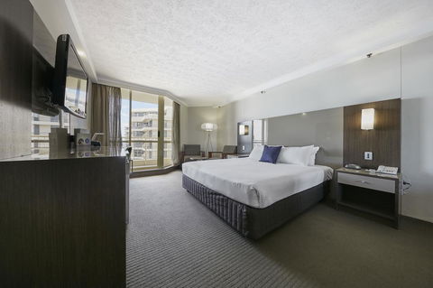 Novotel Surfers Paradise - Grafton Accommodation 18