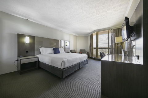 Novotel Surfers Paradise - Grafton Accommodation 6