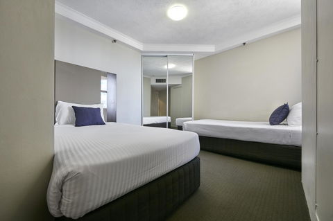 Novotel Surfers Paradise - Grafton Accommodation 12