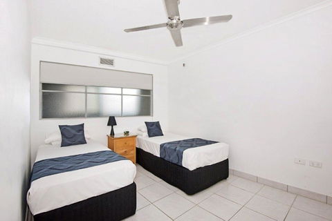 Surfers International Apartments - Grafton Accommodation 10