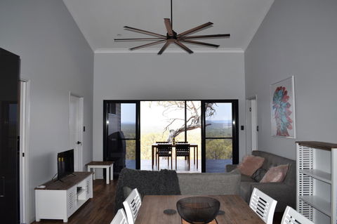 Ironbark House - Grafton Accommodation 30