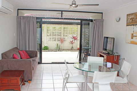 Townsville Holiday Apartments - Grafton Accommodation 10