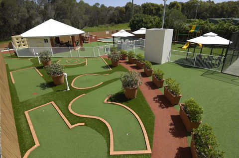 Fairways Golf & Beach Retreat Bribie Island - Grafton Accommodation 18