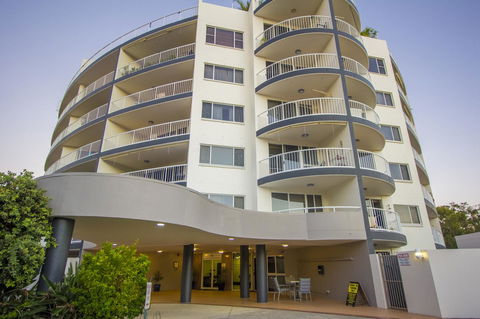 Fairways Golf & Beach Retreat Bribie Island - Grafton Accommodation 9