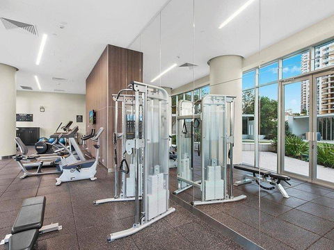 H Star Residences-- Paradise Stayz - Grafton Accommodation 23