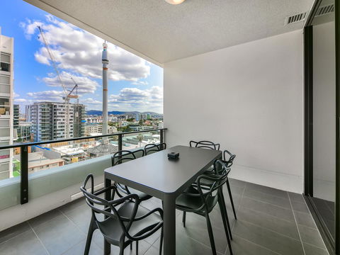 Opera Apartments South Brisbane - Grafton Accommodation 18