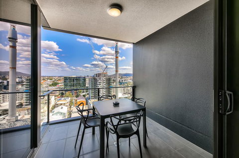 Opera Apartments South Brisbane - Grafton Accommodation 13