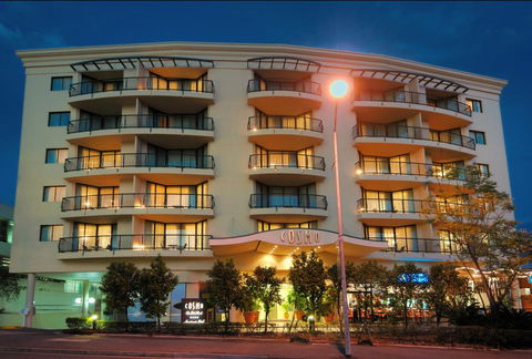 Central Cosmo Apartment Hotel - Grafton Accommodation 7
