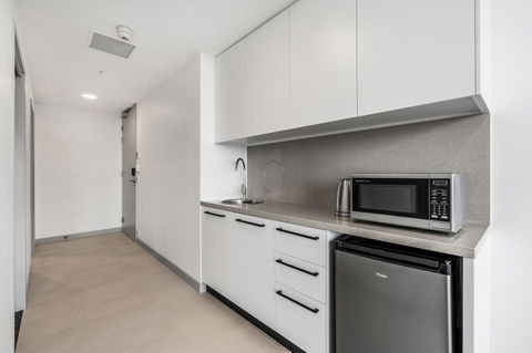 Essence Suites Taringa - Grafton Accommodation 35